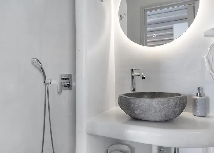 Nicolas House 4 公寓