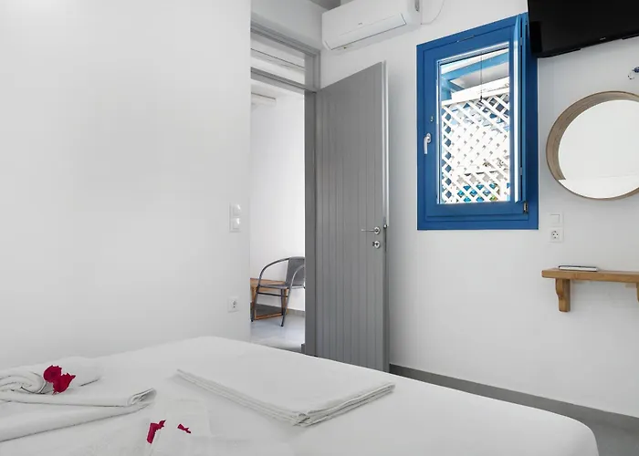 Nicolas House 4 Pera Rachidi