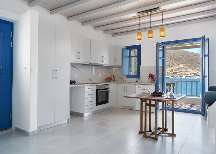 Nicolas House 4 公寓 *