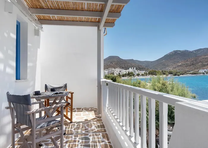 公寓 Nicolas House 4 *